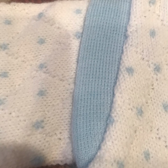 NWOT ADORABLE KNIT BLUE AND WHITE SWEATER AND HAT NWOT - Picture 9 of 9